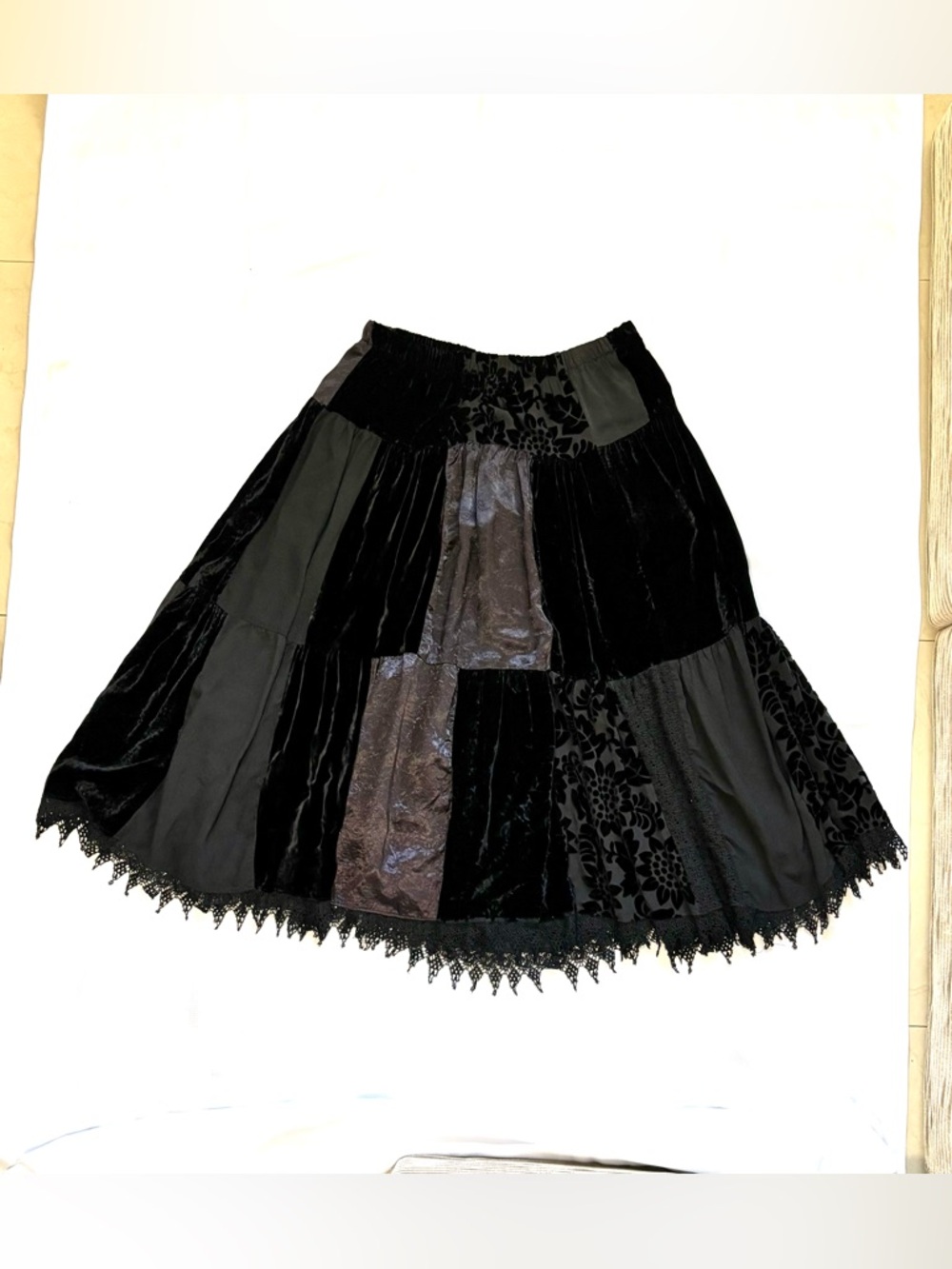 Double D Ranch Skirt X-Large Velvet Patchwork Lace Circle Boho Whimsigoth - Picture 2 of 8